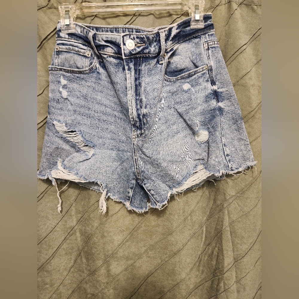 🩳2/$20 No Boundaries, Light Wash, Distressed Denim Shorts